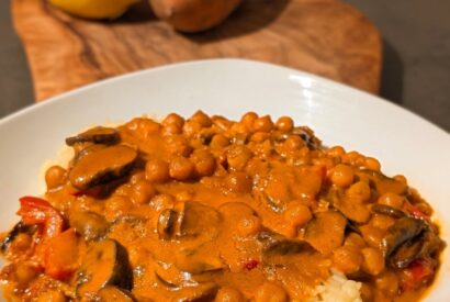 Thumbnail for Massaman Curry mit Champignons und Kichererbsen